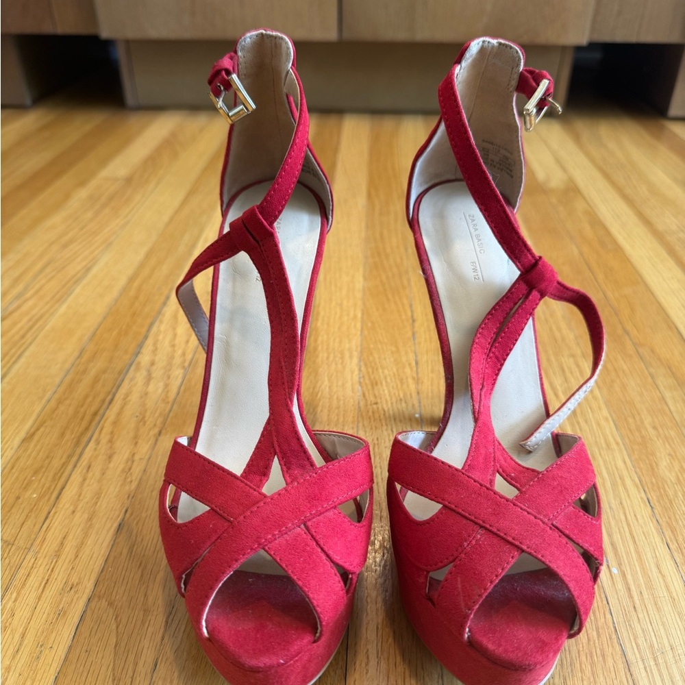 Zara Red Strappy Faux Suede Platform Heels Size 8